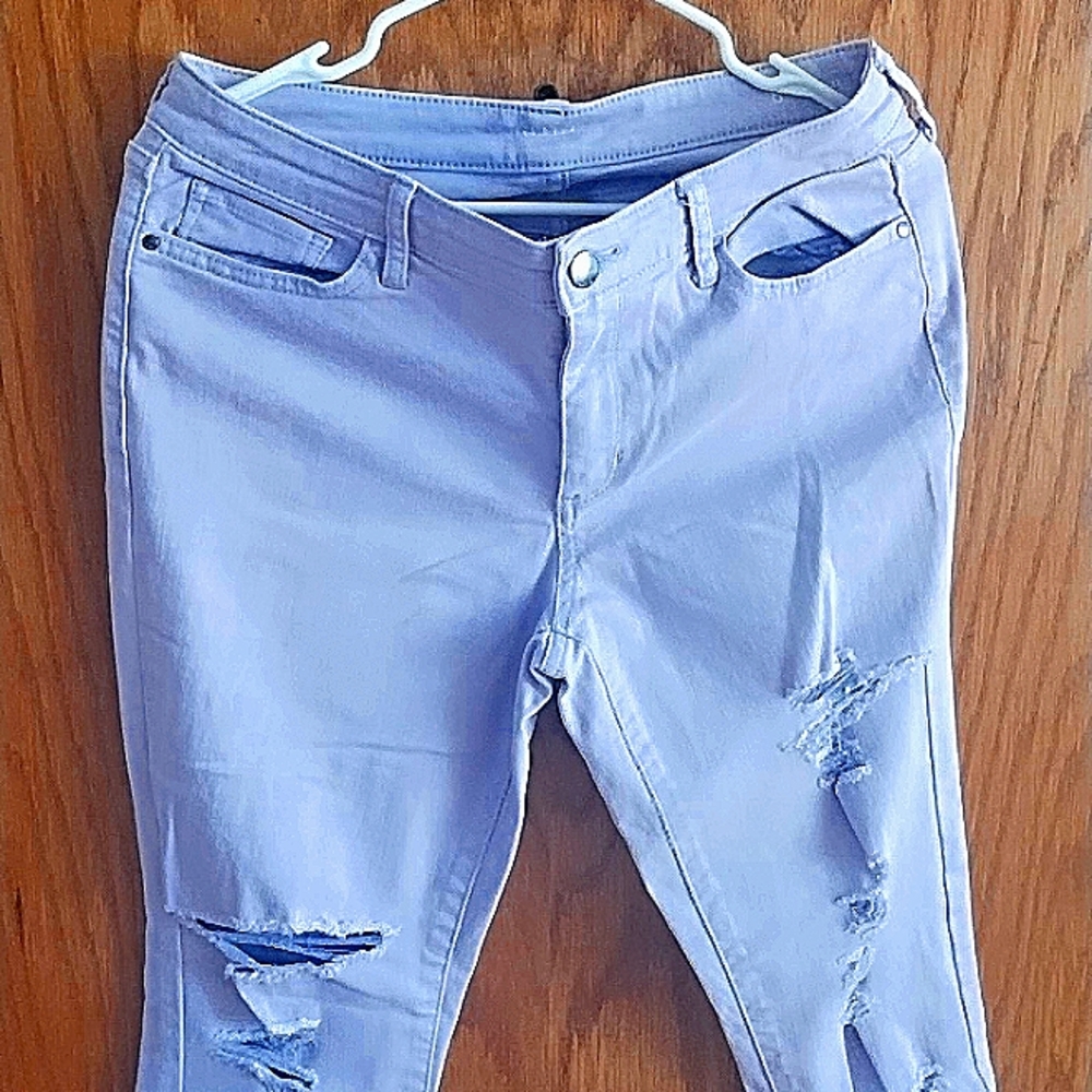 Size 8 light purple skinny jeans